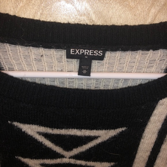 Express Sweater - Picture 3 of 4